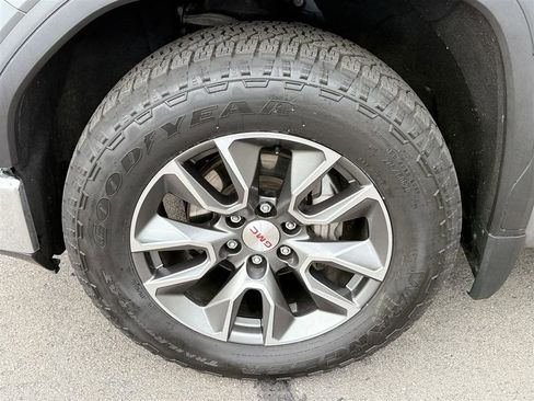 Used 2019 GMC Sierra 1500 SLT w/ SLT Premium Plus Package image 14