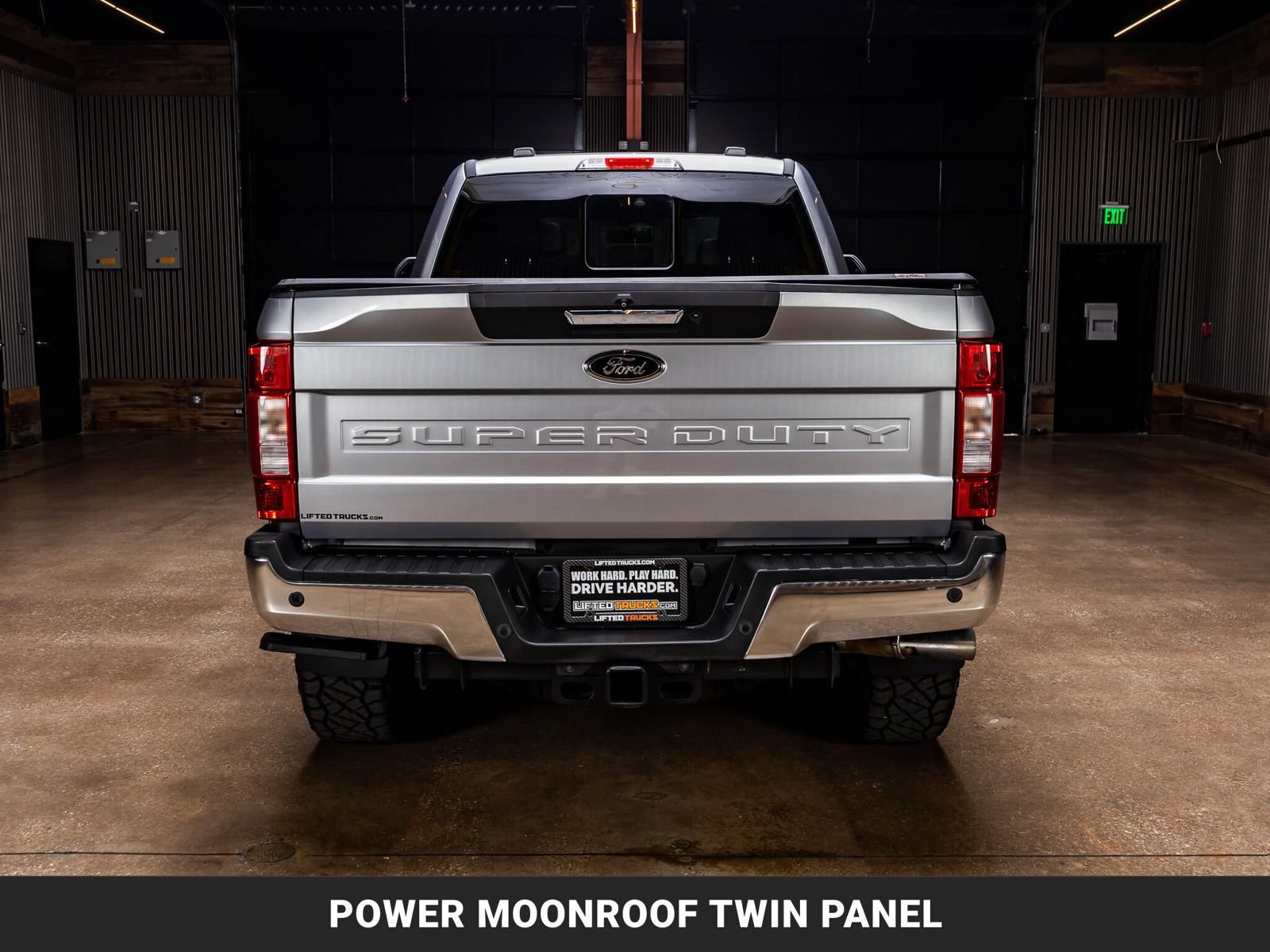 Used 2022 Ford F350 Lariat w/ Tremor Off-Road Package AWD/4WD image 8