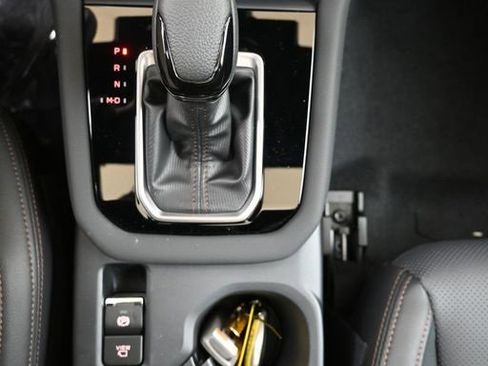New 2025 Subaru Forester Touring image 31