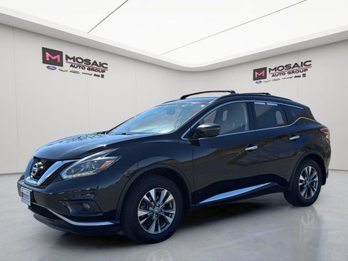 Used 2018 Nissan Murano SV w/ Cargo Package AWD/4WD image 7