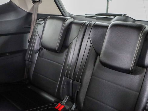 Used 2022 Volkswagen Atlas SE w/ Black Wheel Package image 25