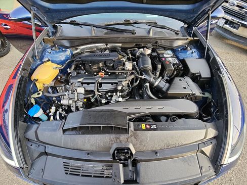 Used 2022 Hyundai Sonata Limited w/ Preferred Accessory Package image 18