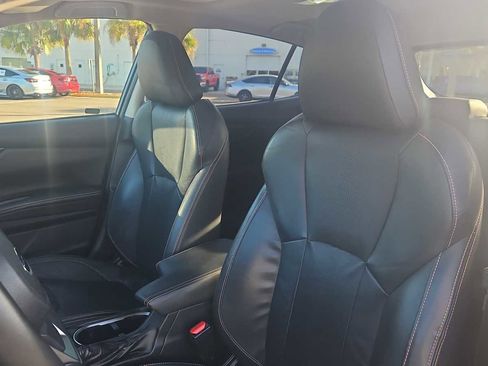 Used 2019 Subaru Crosstrek 2.0i Limited w/ Moonroof Package w/Navigation image 13