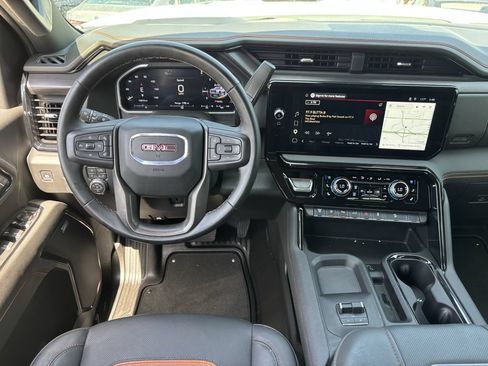 Used 2026 GMC Sierra 2500 AT4 w/ AT4 Premium Plus Package AWD/4WD image 10
