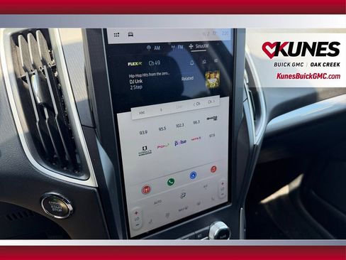 Used 2024 Ford Edge SEL AWD/4WD image 19