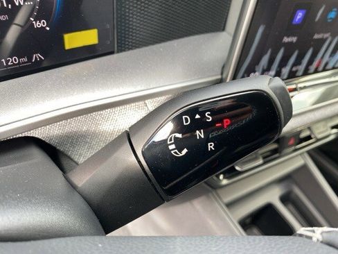 New 2025 Volkswagen Tiguan S image 30