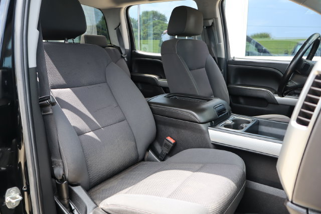 Used 2018 Chevrolet Silverado 1500 LT w/ All Star Edition AWD/4WD image 38