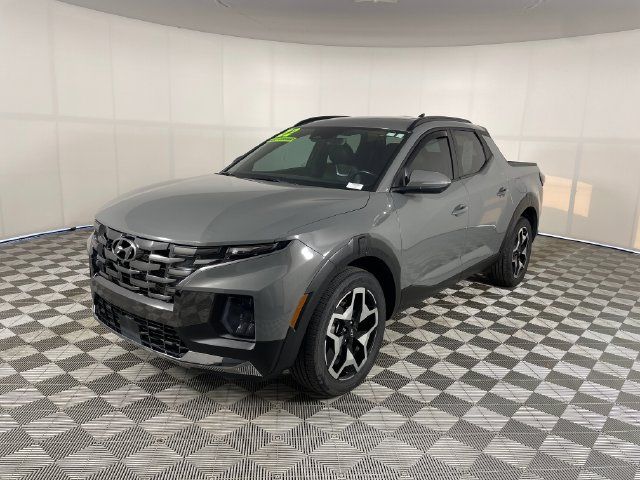 Certified 2022 Hyundai Santa Cruz Limited AWD/4WD image 1