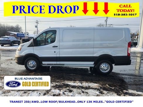 Certified 2024 Ford Transit 250 Low Roof AWD w/ Exterior Upgrade Package image 7
