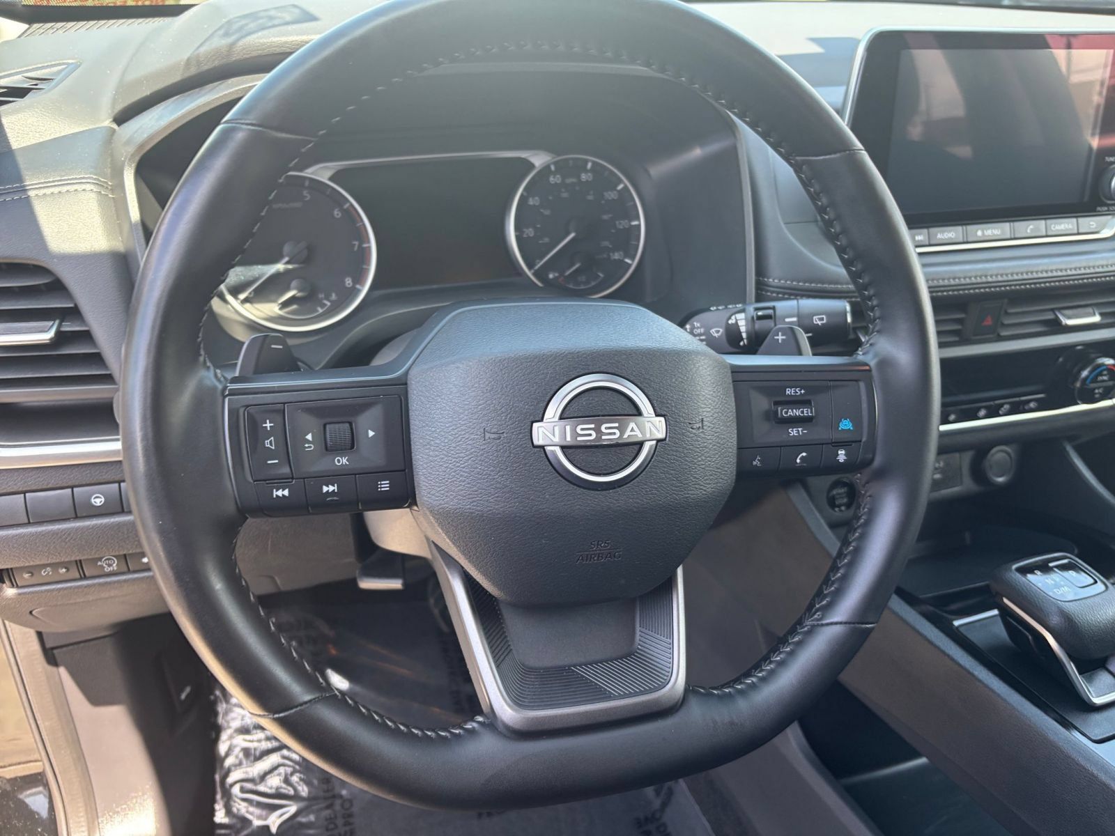Used 2025 Nissan Rogue SV AWD/4WD image 29