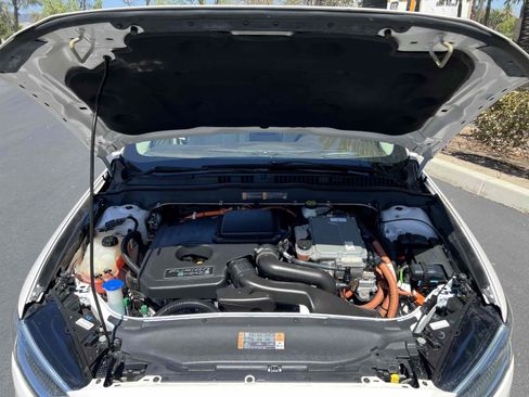 Used 2017 Ford Fusion Energi Platinum FWD image 69