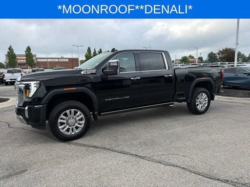 Used 2025 GMC Sierra 2500 Denali w/ Denali Reserve Package AWD/4WD image 6