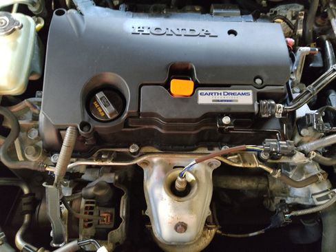 Used 2019 Honda Civic Sport image 30