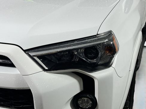 Used 2024 Toyota 4Runner SR5 Premium RWD image 12
