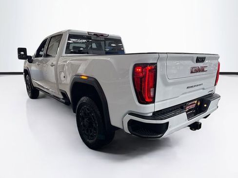 Used 2021 GMC Sierra 3500 AT4 w/ AT4 Premium Plus Package image 8