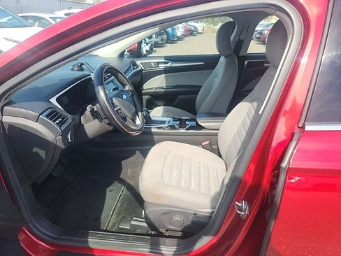 Used 2016 Ford Fusion S w/ Equipment Group 101A FWD image 19