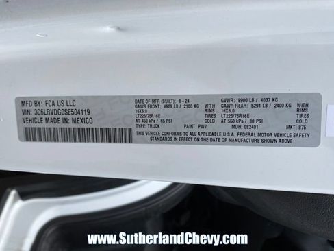 Used 2025 RAM ProMaster 2500 w/ Convenience Group FWD image 32