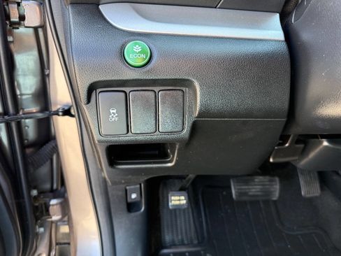 Used 2012 Honda CR-V EX image 25