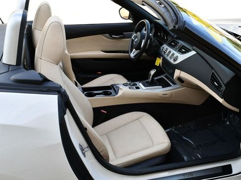 Used 2012 BMW Z4 sDrive35i RWD image 62