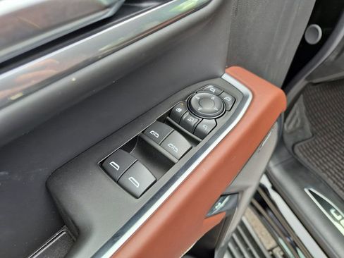 New 2026 GMC Sierra 2500 Denali Ultimate AWD/4WD image 19