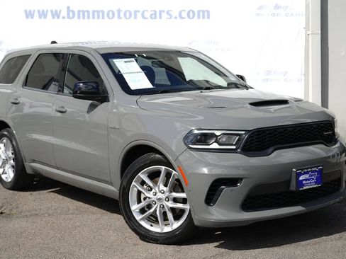 Used 2024 Dodge Durango R/T RWD image 1