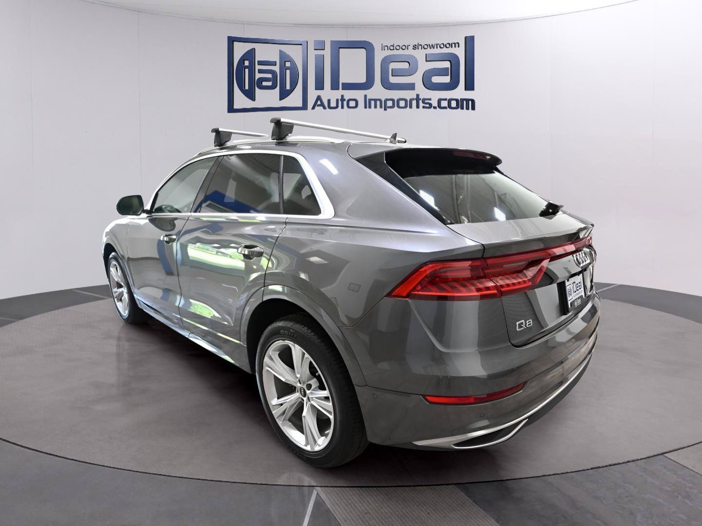 Used 2021 Audi Q8 Prestige AWD/4WD image 3
