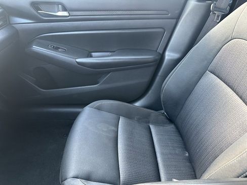 Used 2022 Nissan Altima 2.5 S image 26