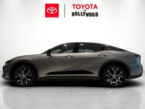 New 2026 Toyota Crown AWD/4WD image 9
