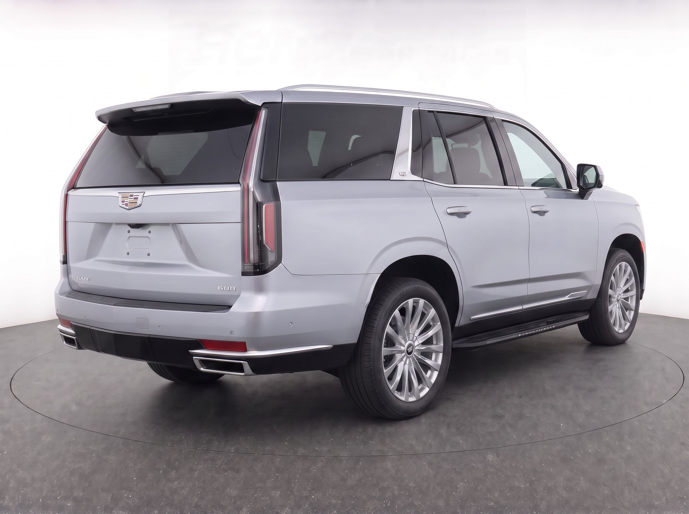 Certified 2024 Cadillac Escalade Premium Luxury AWD/4WD image 4