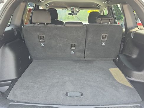 Used 2025 Jeep Grand Cherokee Laredo w/ MOPAR Finishing Package RWD image 34