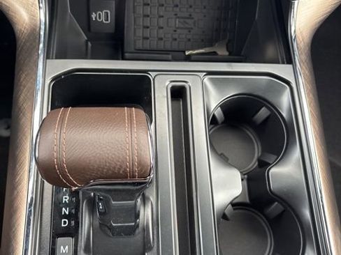 New 2025 Ford F150 King Ranch w/ FX4 Off-Road Package image 39