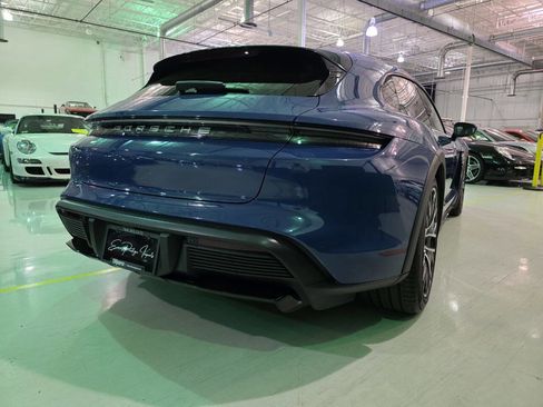 Used 2023 Porsche Taycan 4S AWD/4WD image 22