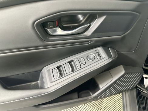 Used 2025 Honda Accord Sport image 15