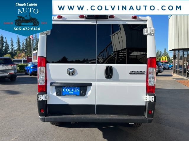 Used 2025 RAM ProMaster 2500 w/ U-Haul Equipment Group FWD image 24