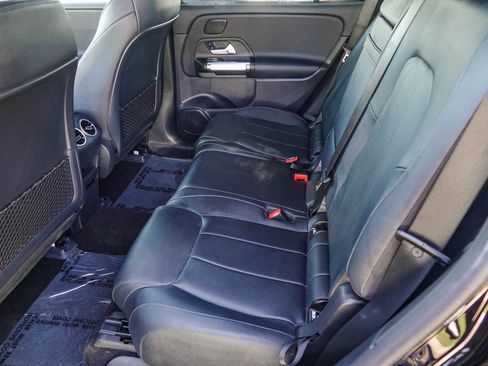 Certified 2024 Mercedes-Benz EQB 300 300 image 18