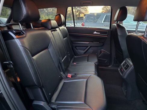 Used 2019 Volkswagen Atlas SE image 17