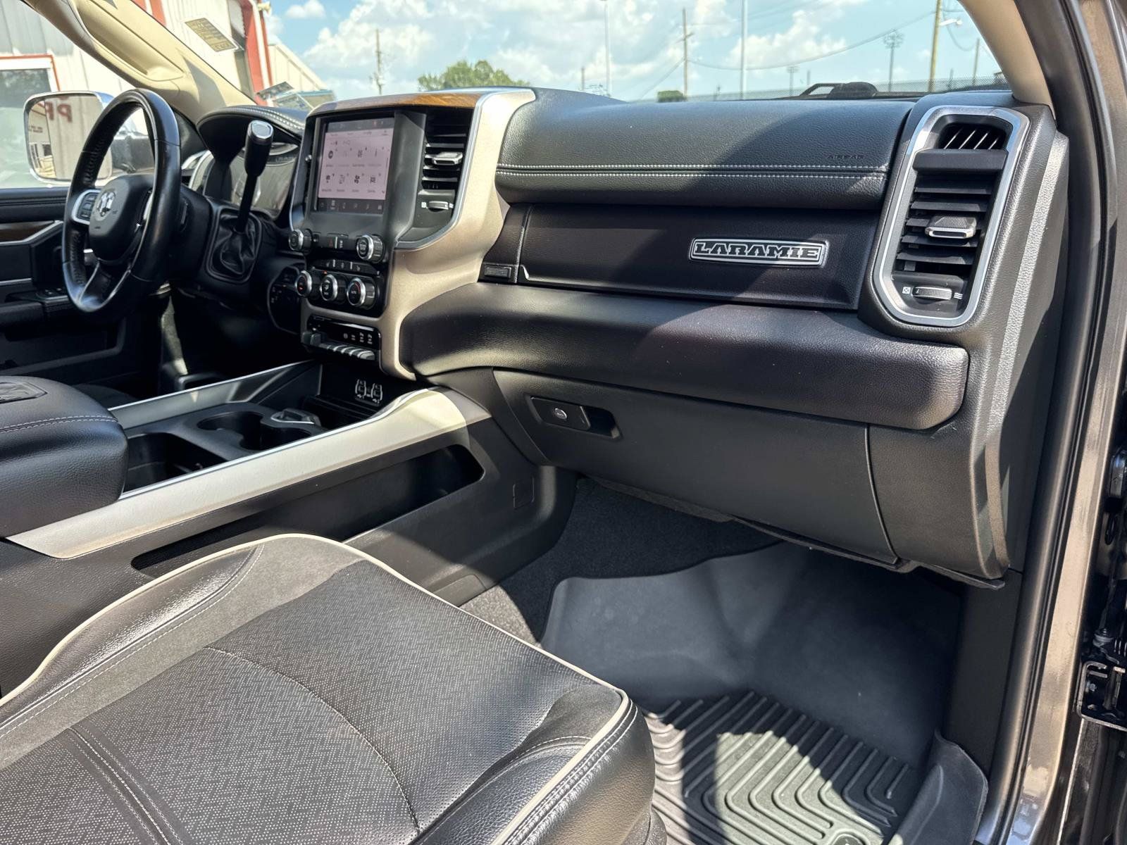 Used 2022 RAM 2500 Laramie w/ Protection Group AWD/4WD image 12