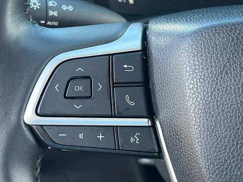 Used 2024 Toyota Grand Highlander XLE image 17