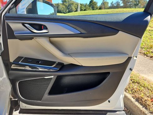 Used 2016 MAZDA CX-9 Touring image 16