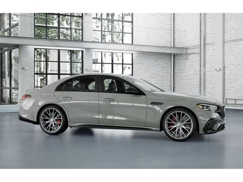 New 2026 Mercedes-Benz E 53 AMG e 4MATIC Sedan image 14