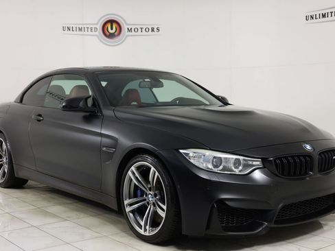 Used 2015 BMW M4 Convertible RWD image 31