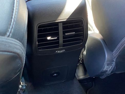 Used 2025 Ford Escape ST-Line FWD image 29
