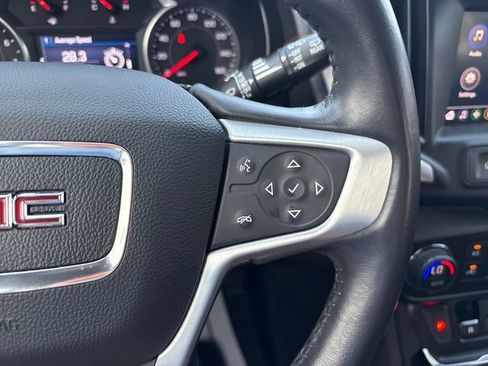 Used 2021 GMC Terrain SLE w/ Driver Convenience Package AWD/4WD image 12