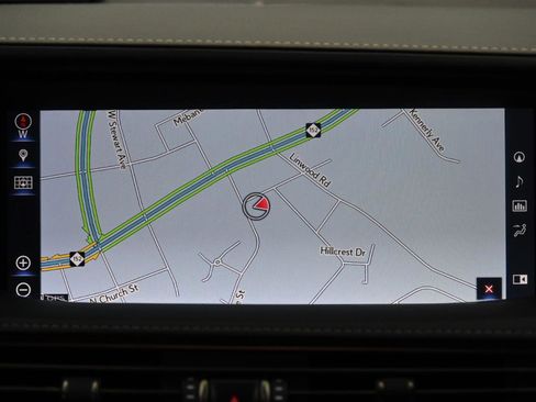 Used 2018 Lexus LS 500 w/ Luxury Package image 30