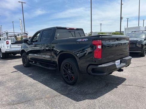 Used 2024 Chevrolet Silverado 1500 RST w/ Redline Edition AWD/4WD image 5