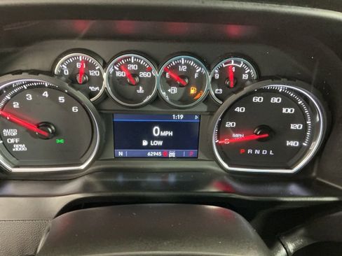 Used 2021 Chevrolet Silverado 1500 LT AWD/4WD image 18