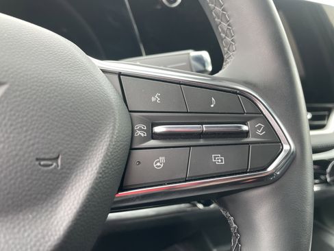 Used 2026 Chevrolet Equinox LT w/ Midnight Edition image 31