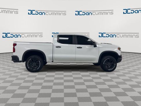 Used 2022 Chevrolet Silverado 1500 ZR2 AWD/4WD image 9