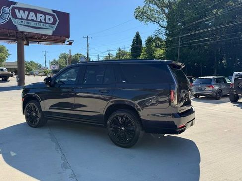Used 2023 Cadillac Escalade Sport w/ LPO, ONYX Package AWD/4WD image 9