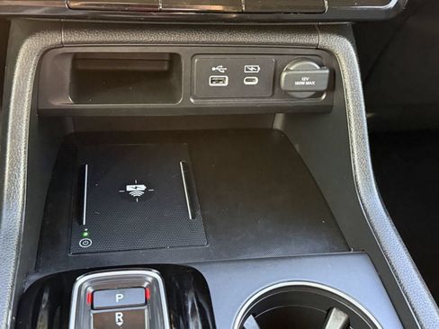 Used 2025 Honda Pilot EX-L image 24